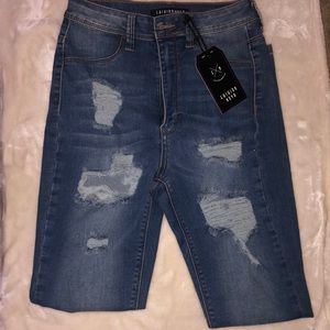 NWT Fashion Nova Jeans size 11